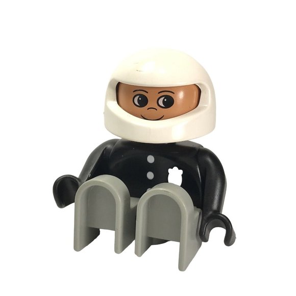 Vintage 4555 Lego Duplo Police Officer Figure Replacement Piece W/ White Helmet - Picture 6 of 11